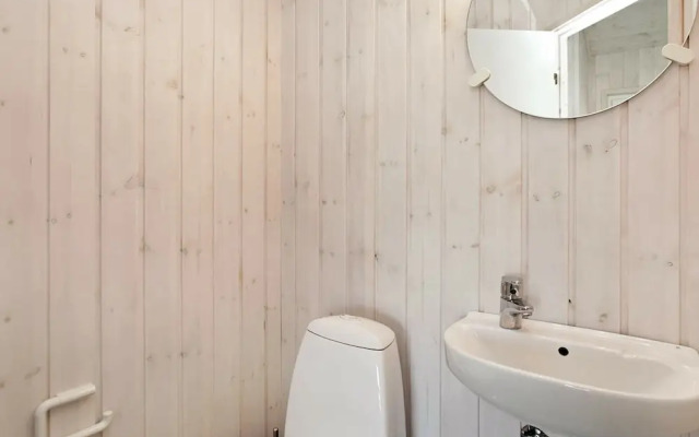 Cozy Holiday Home in Henne Jutland With Indoor Whirlpool