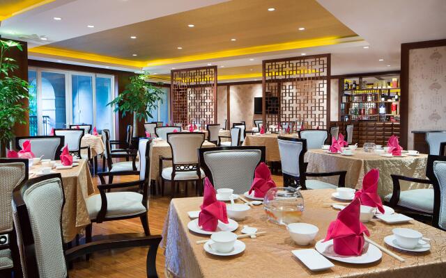 Crowne Plaza Resort Sanya Bay by IHG