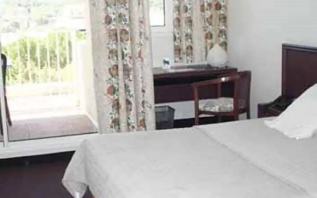 Hôtel La Chêneraie