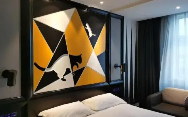 Orange Hotel (Dunhua Hanzhang Street)