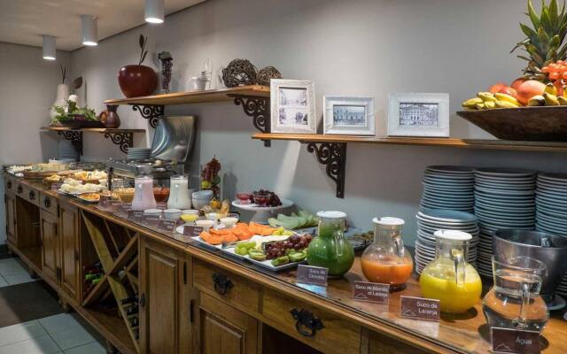 Serrano Residencial Hotel