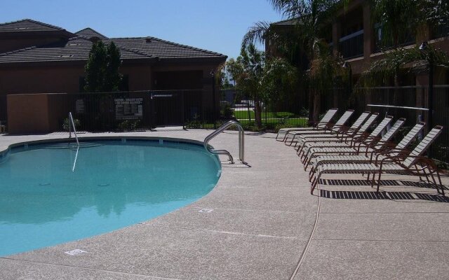 Siegel Suites Tolleson