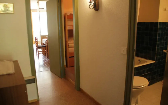 Soli Sis5 Center & View 4 Pers