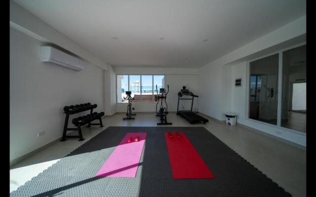 Sdq, Gym, Pool, 1br 2B, Downtown F7