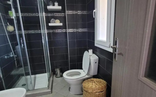 Bel appartement à Cabonegro avec piscine