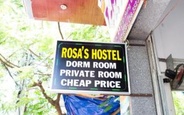 Rosas Hostel