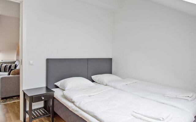 Engel Apartments