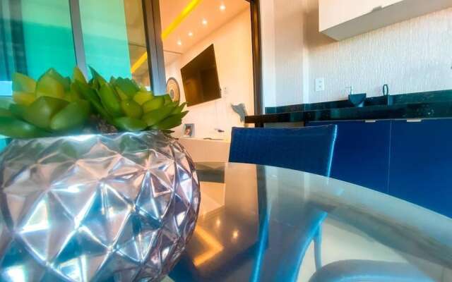 Flat Charmoso Vista Mar by La Playa