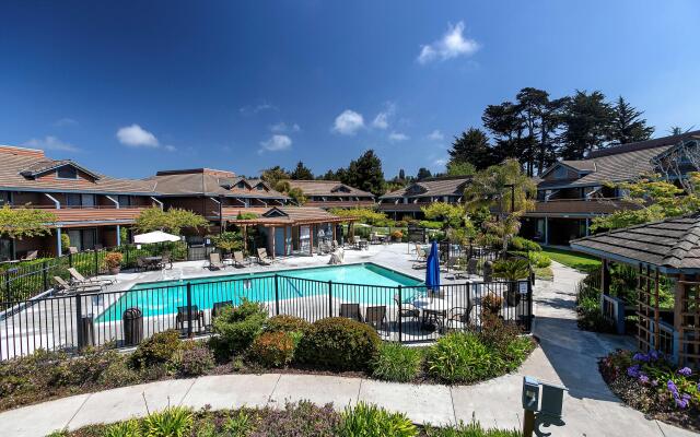 Seacliff Inn Aptos, Tapestry Collection by Hilton