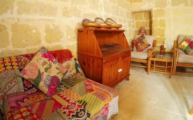 Shanti Ghar Gozo B&B