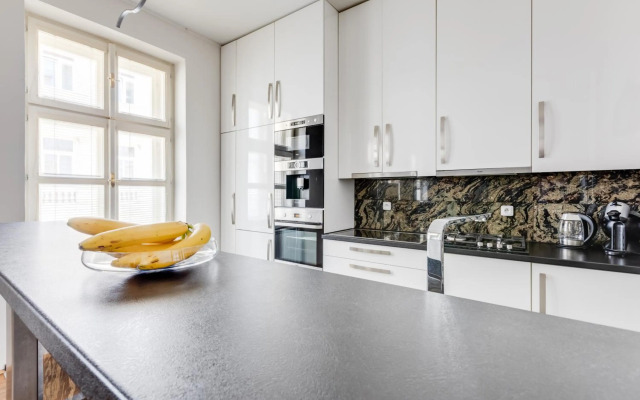 Luxury&Quiet charming 2-bedrooms Apt near river