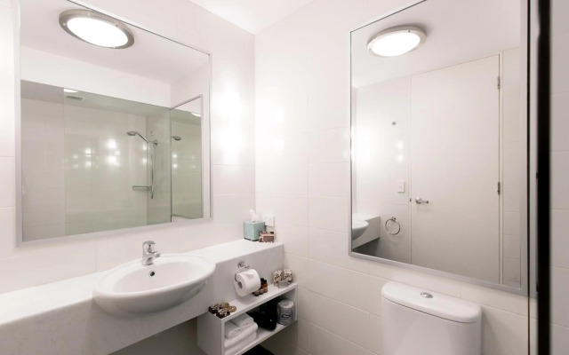 St Ives Apartments