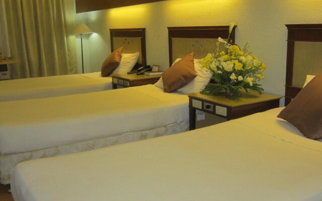 Oasis Country Resort
