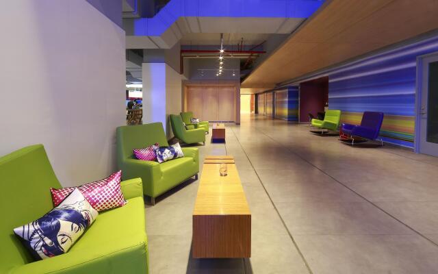 Aloft Panama