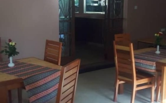 Pamoja Expeditions Lodge