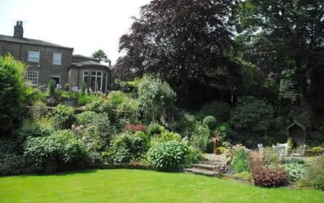 Woodlands Guest House