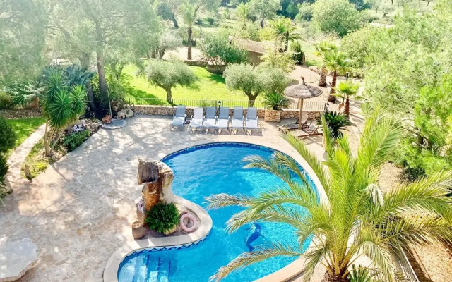 Villa Es Castell de Can Alou Shorta-felanitx