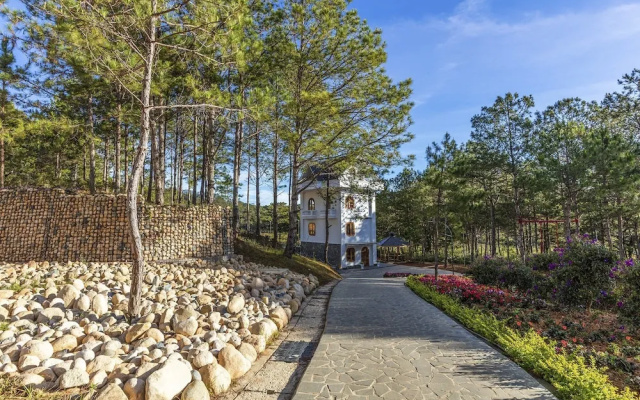 Kim Resort - Khu Nghĩ Dưỡng Rừng Lá Kim