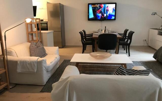 2 Room Messe Kongress Stadion