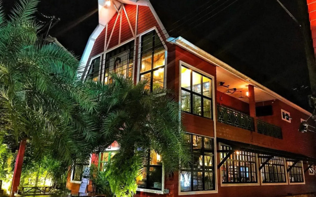 FarmHouse Hotel Ranong