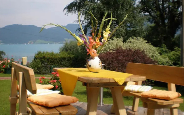 Seepension Neubacher KG