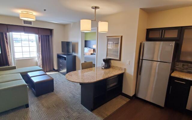 Staybridge Suites Eau Claire - Altoona, an IHG Hotel