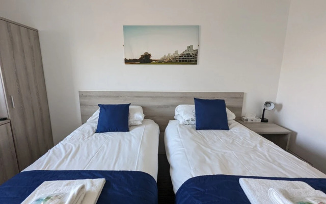 Broadview Hotel