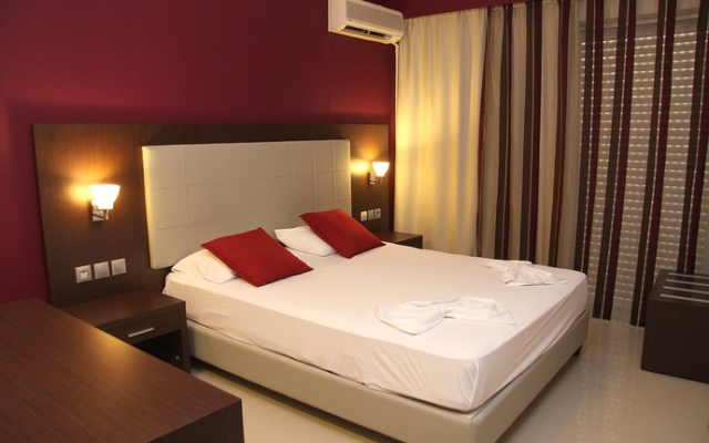 Agela Hotel & Apartments