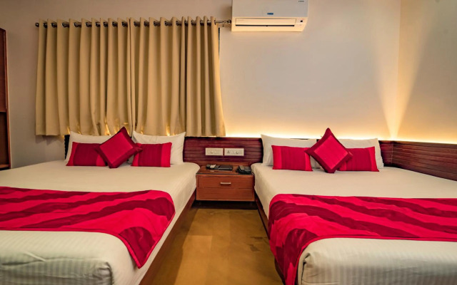 Uddhav Vilas Hotel