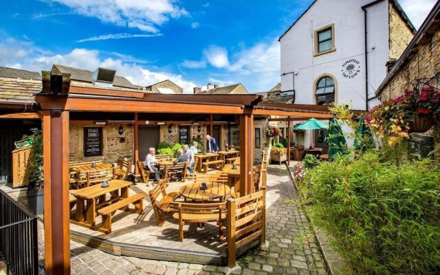 The Woolly Sheep Inn