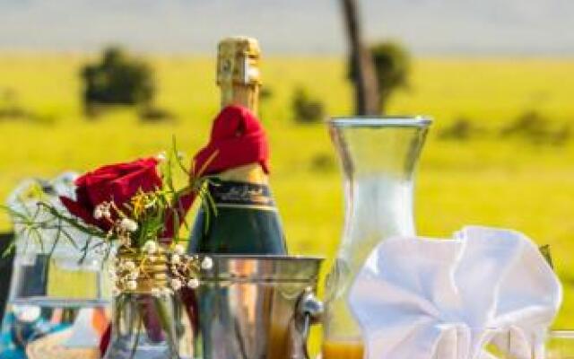 Losokwan Luxury Tented Camp - Maasai Mara