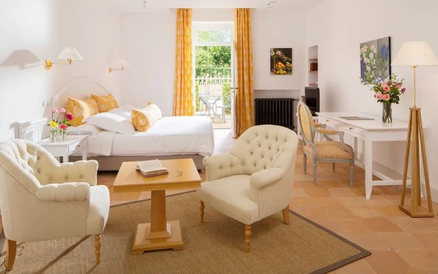 Relais & Châteaux La Bastide