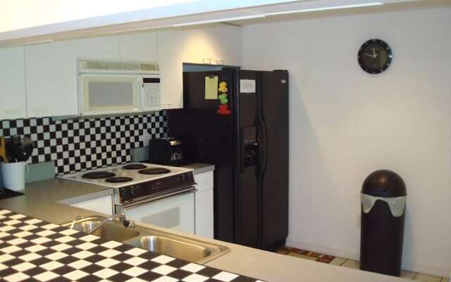 Cove at Sandy Pointe Unit 111