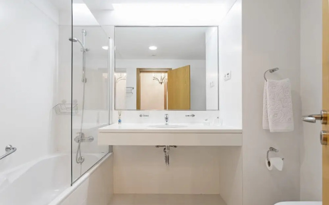 Jasmineiro III by An Island Apart