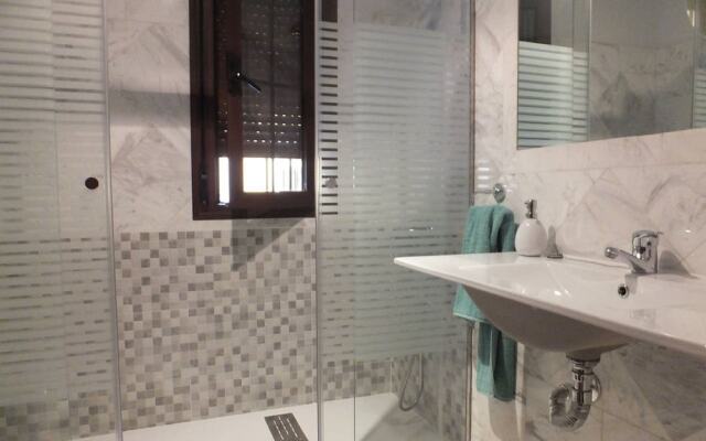 Apartamento C.Alfonso XIII by JITKey