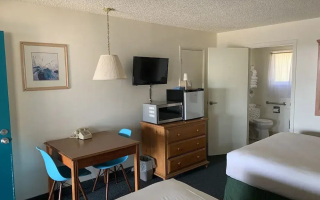 Pacific Sunset Inn