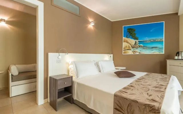 Giglio di Chia - Your Dream Holiday