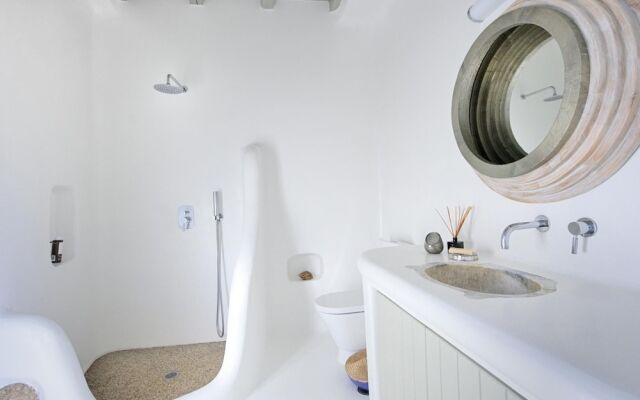 Magnolia in Mykonos With 4 Bedrooms and 4 5 Bathrooms