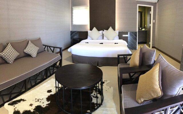 Safari Hotel And Villas