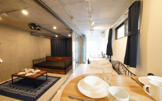Laffitte Hirai Condominium Hotel