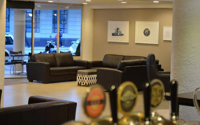 West Plaza Hotel