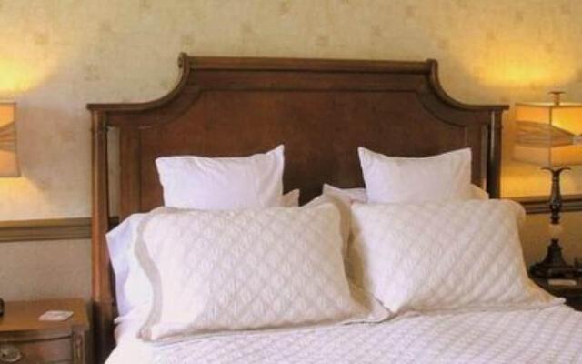 Dashwood Manor Seaside Bed & Breakfast