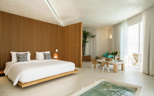 Mykonos Dove Beachfront Hotel