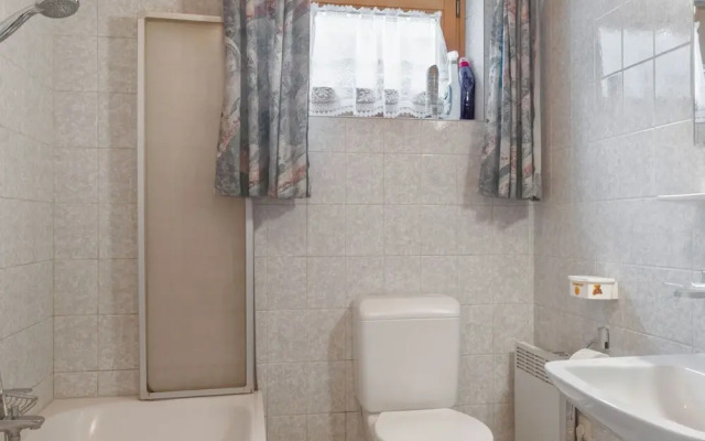 Cozy Apartment In Vandans With Shared Terrace