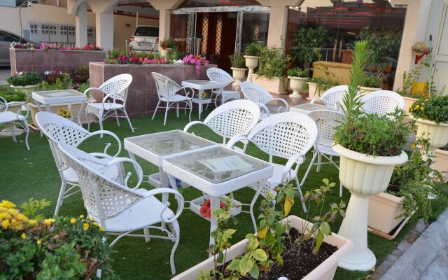 Bodor AL Sharq Suites