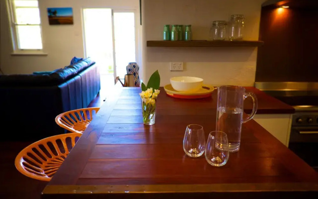 UrbanStyle Claremont Apartment