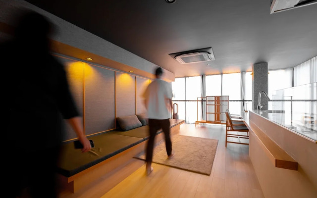 Aet Hotel