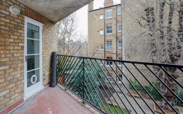 Homely 2 Bedroom Apartment in Maida Vale