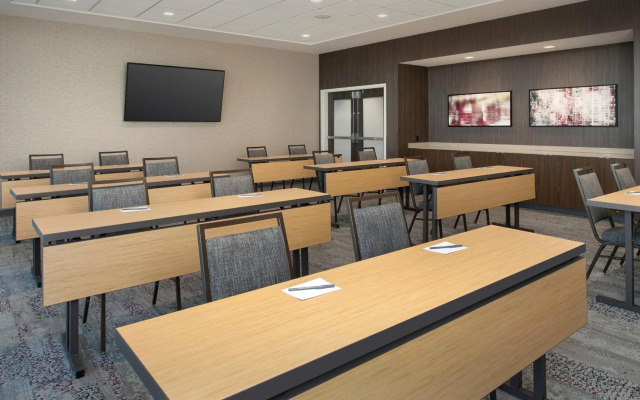Courtyard by Marriott Portland East