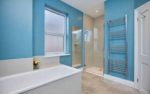 The Harlesden Haven - Stunning 4bdr With Garden